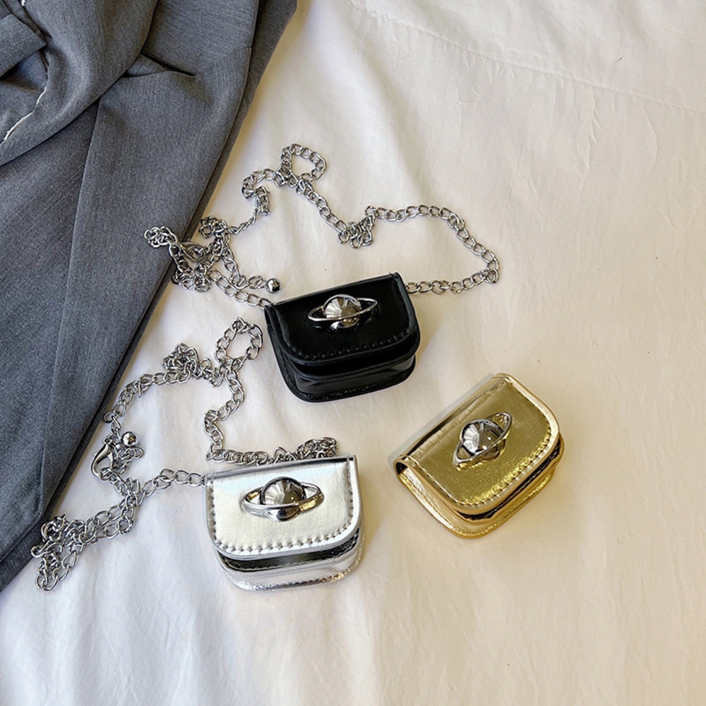 Mini sac à bandoulière rétro,  - Luxury Skincare Samples avis et prix