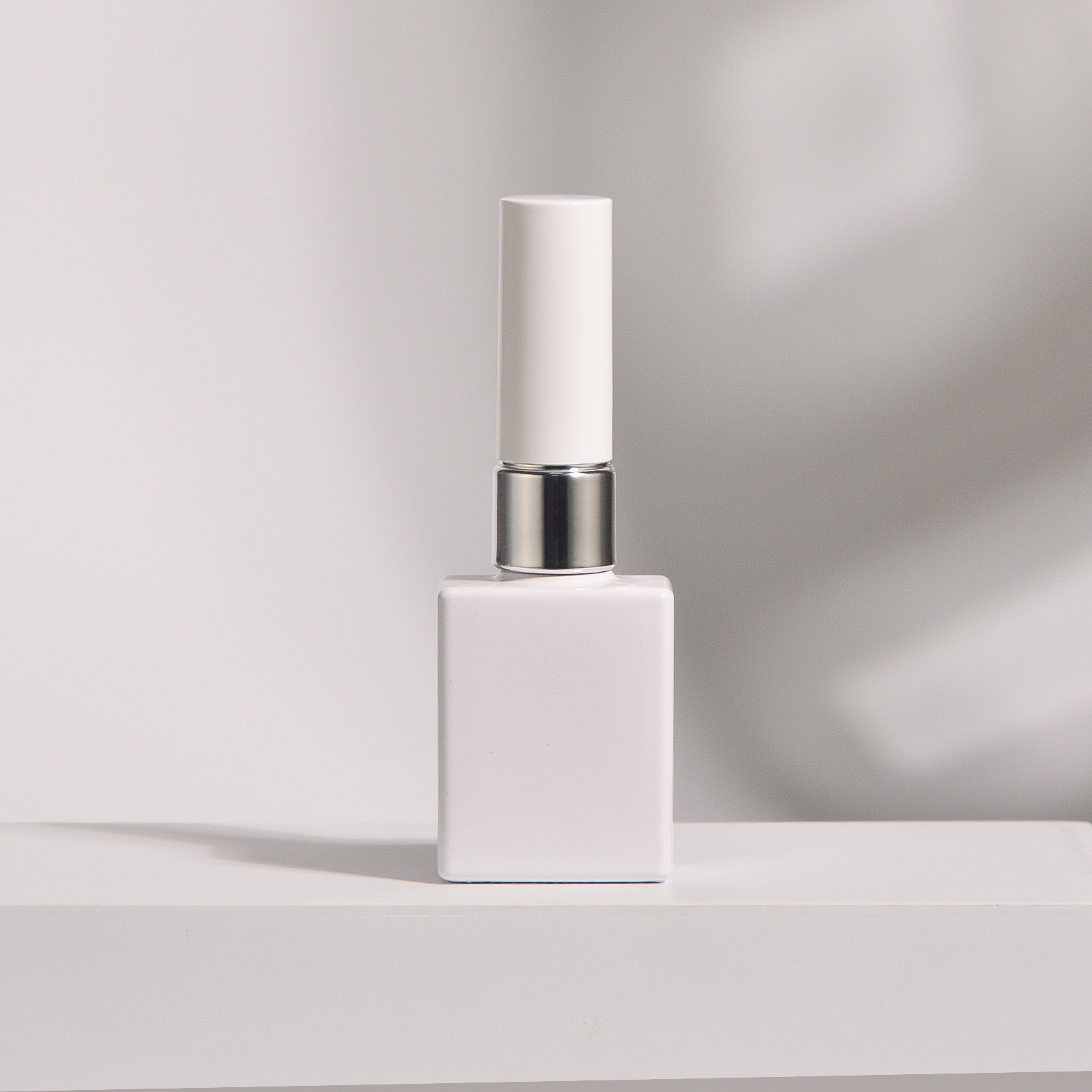 ‌ Bouteille vide de vernis à o - Luxury Skincare Samples avis et prix