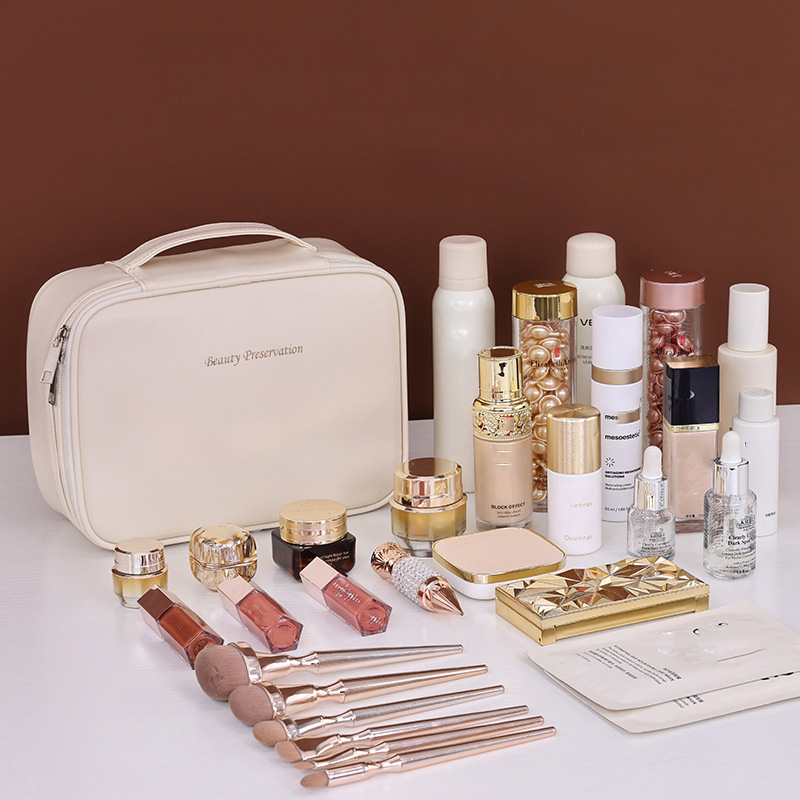Sac de maquillage fourre-tout  - Luxury Skincare Samples avis et prix